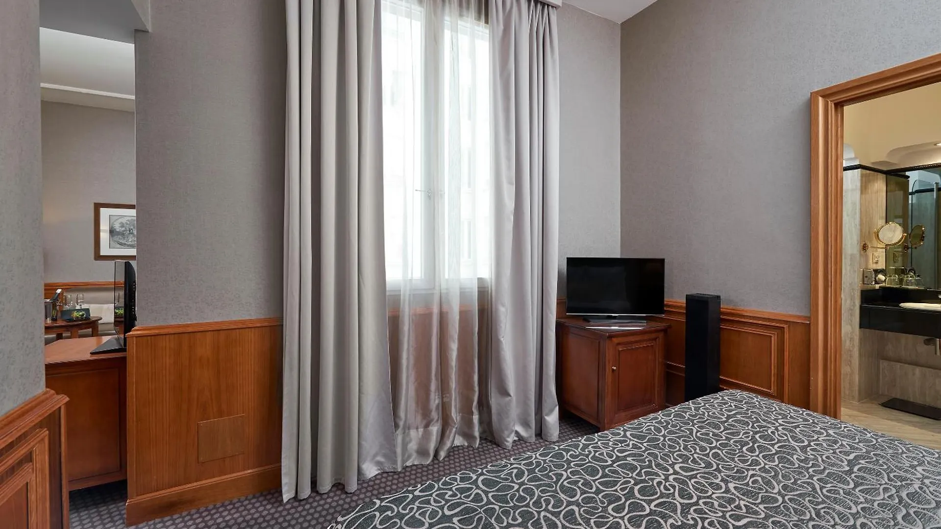 Melia Vendome 4*