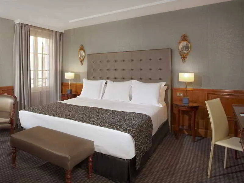 Отель Melia Vendome 4*