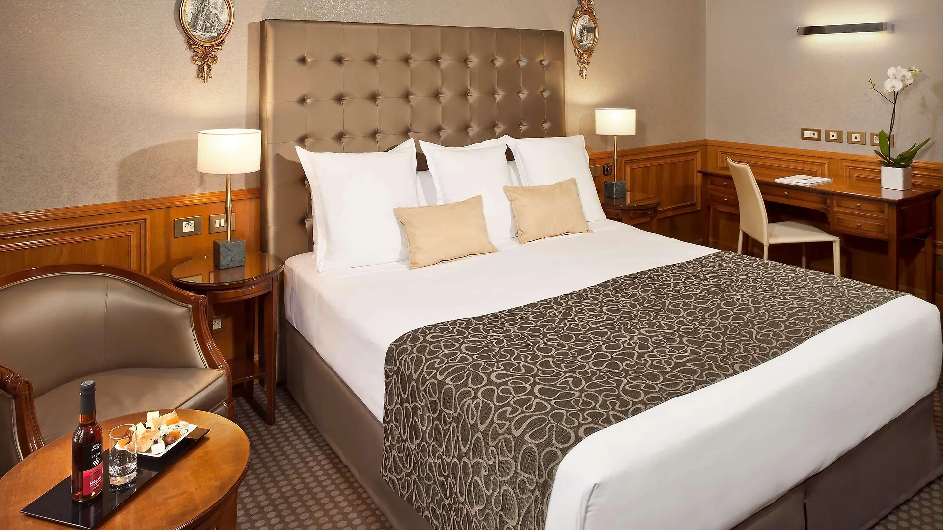 Hotel Melia Vendome 4*